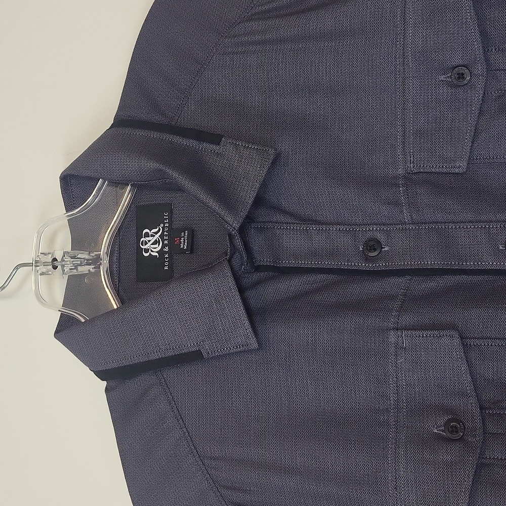ROCK & REPUBLIC Black w/Black Trim Textured Cotton Long Sleeve Button Down Shirt